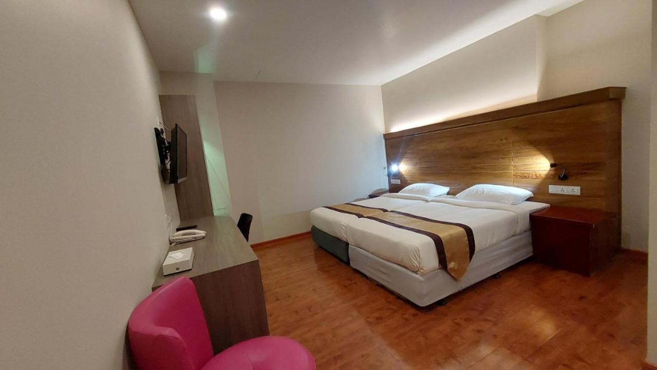 Hotel Grand Galaxy يانغون المظهر الخارجي الصورة